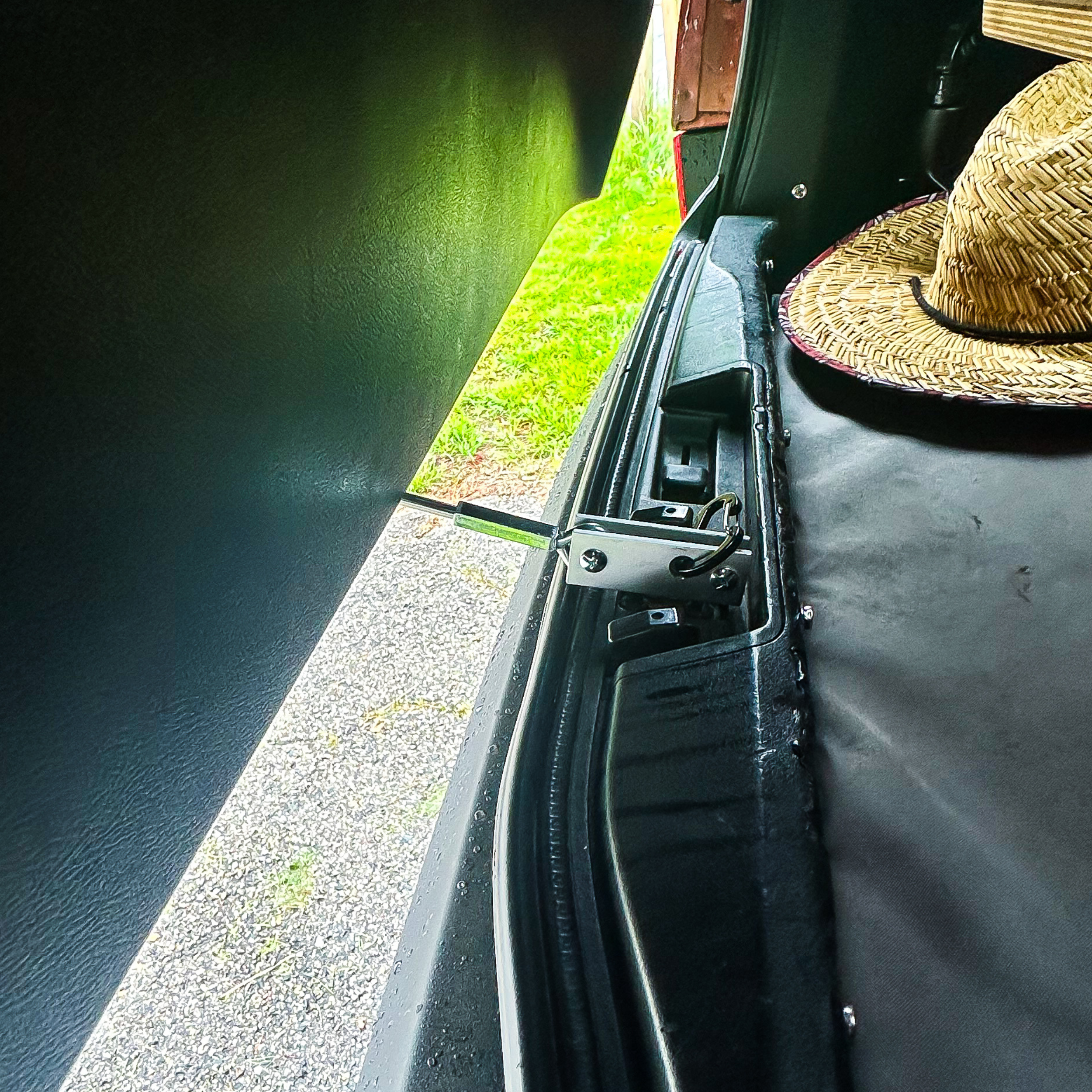 Honda Element Hatch Extension - Image 1